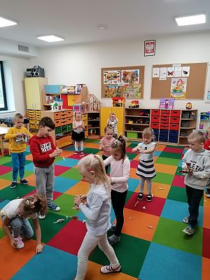  Grafika #8: JESIENNA SZARUGA