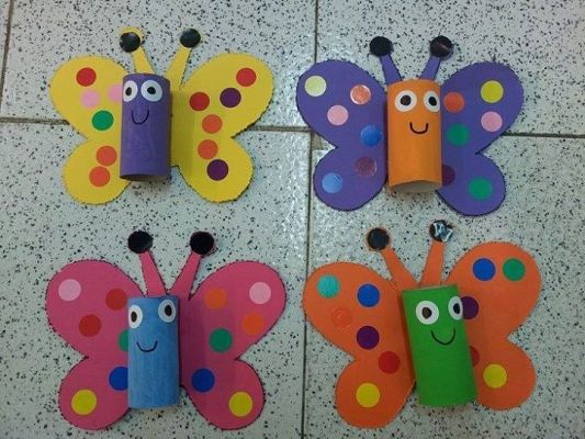 Grafika #3: MOTYLE I KWIATY