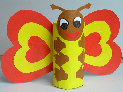 Grafika #4: MOTYLE I KWIATY