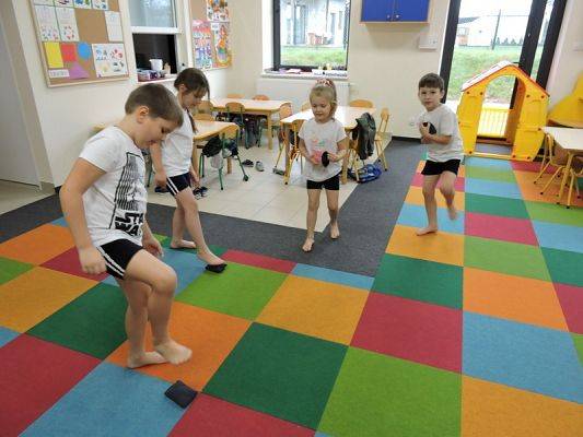  Grafika #2: CHCEMY BYĆ SPRAWNI I WYSPORTOWANI