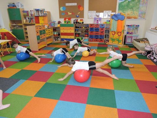  Grafika #11: CHCEMY BYĆ SPRAWNI I WYSPORTOWANI