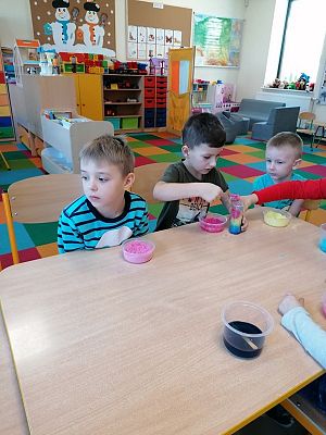  Grafika #49: WESOŁE LABORATORIA cz.2