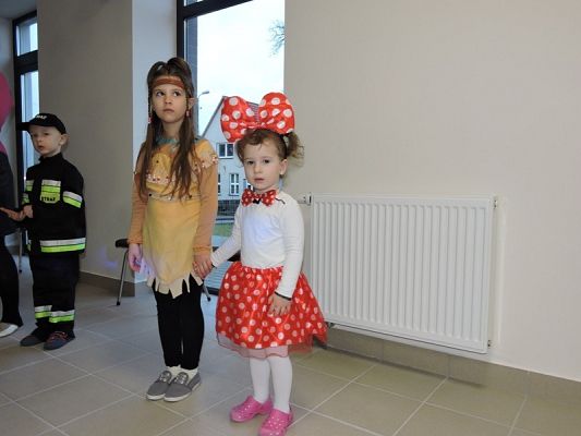  Grafika #28: Bale w Karnawale