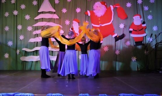  Grafika #8: KIERMASZ ŚWIĄTECZNY