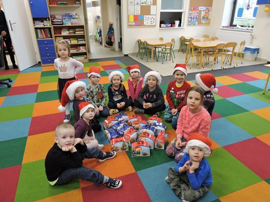  Grafika #10: Czekamy na Mikołaja