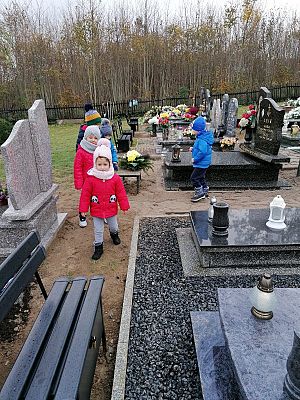  Grafika #0: Pamiętamy o tych, którzy odeszli