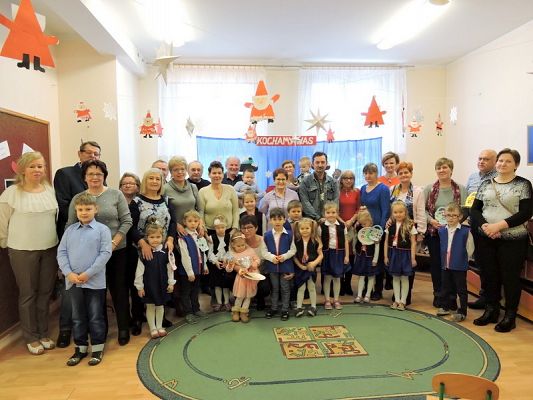  Grafika #15: Święto Babci i Dziadka