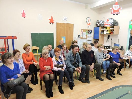  Grafika #2: Święto Babci i Dziadka