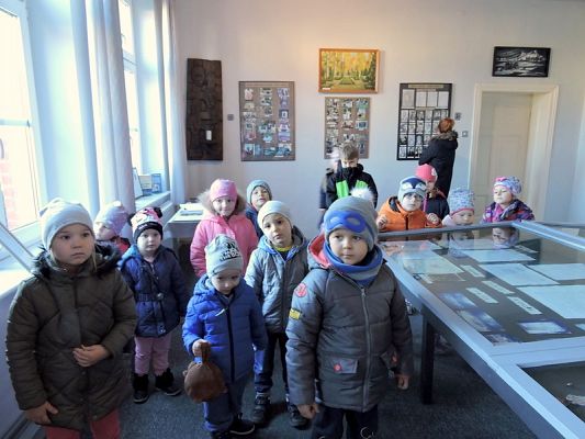  Grafika #3: Czcimy pamięć zmarłych