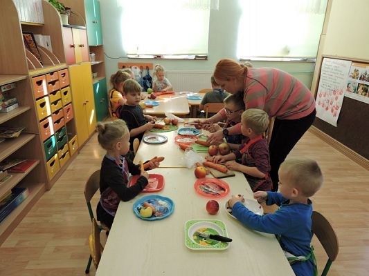  Grafika #6: Warzywa i owoce