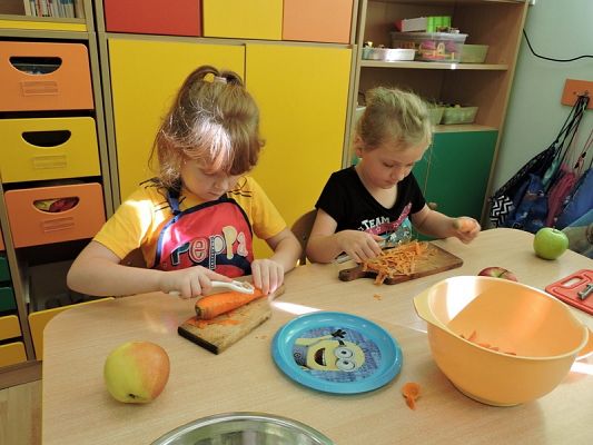  Grafika #7: Warzywa i owoce