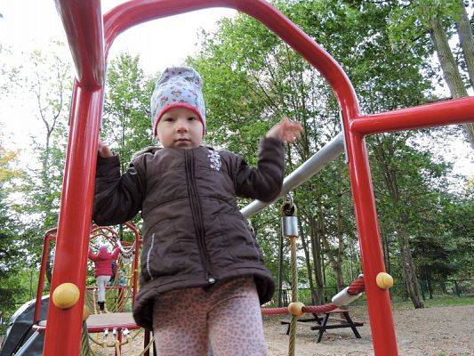  Grafika #11: Jesienny spacer po parku.