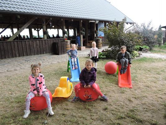  Grafika #15: Spotkanie z Kubusiem Puchatkiem