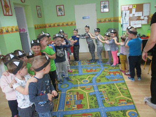  Grafika #8: Dzień kota