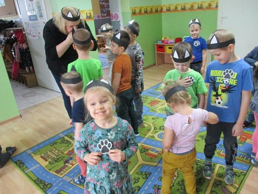  Grafika #23: Dzień kota