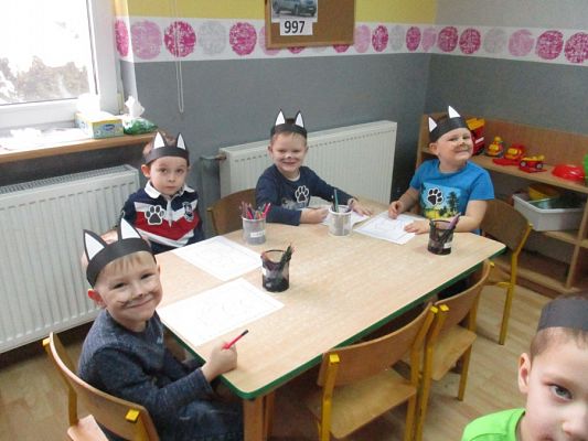  Grafika #32: Dzień kota