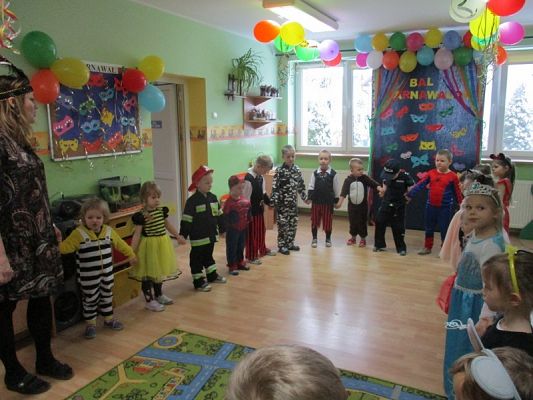  Grafika #47: Bal karnawałowy