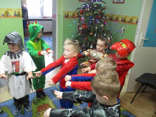  Grafika #46: Bal karnawałowy