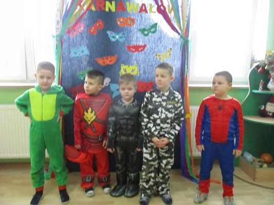  Grafika #49: Bal karnawałowy