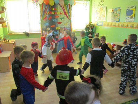  Grafika #0: Bal karnawałowy