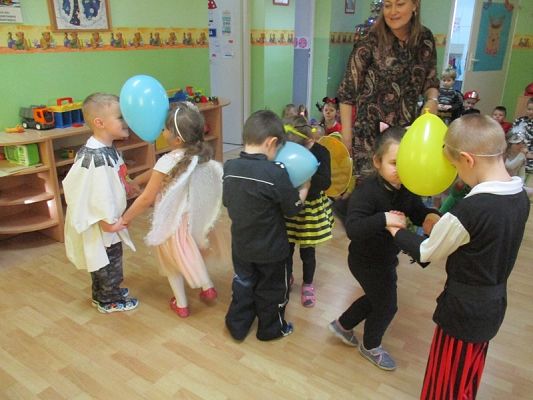  Grafika #52: Bal karnawałowy