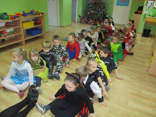  Grafika #59: Bal karnawałowy