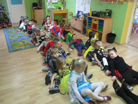  Grafika #60: Bal karnawałowy