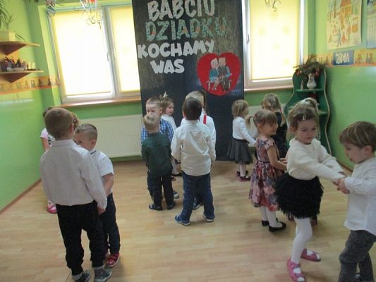  Grafika #14: Święto Babci i Dziadka