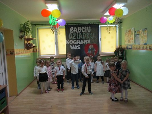  Grafika #15: Święto Babci i Dziadka