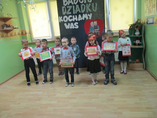  Grafika #5: Święto Babci i Dziadka