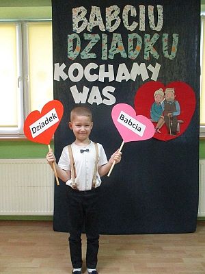  Grafika #21: Święto Babci i Dziadka