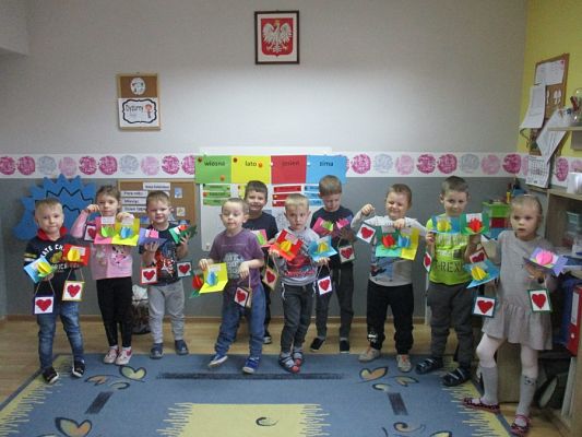  Grafika #5: Galeria Przedszkolaków - Święto Babci i Dziadka