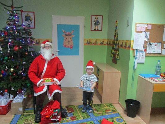 Grafika #17: Mikołajki w przedszkolu