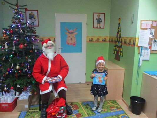 Grafika #15: Mikołajki w przedszkolu