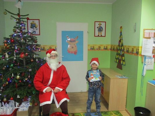 Grafika #26: Mikołajki w przedszkolu