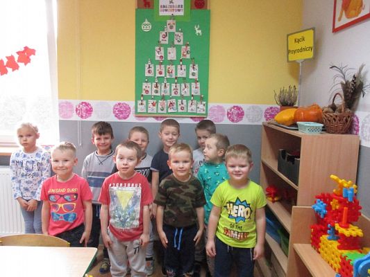 Grafika #1: Kalendarz adwentowy