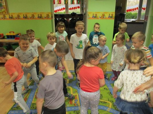  Grafika #24: Zabawa andrzejkowa w przedszkolu