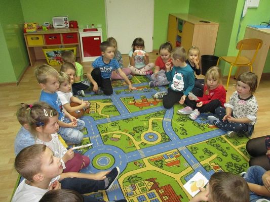  Grafika #9: Zabawa andrzejkowa w przedszkolu