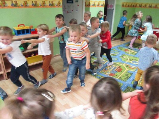  Grafika #28: Zabawa andrzejkowa w przedszkolu