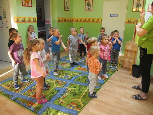 Grafika #4: Dzień Pluszowego Misia