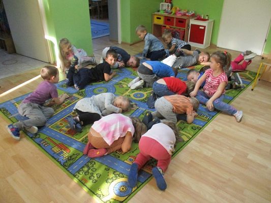 Grafika #7: Dzień Pluszowego Misia