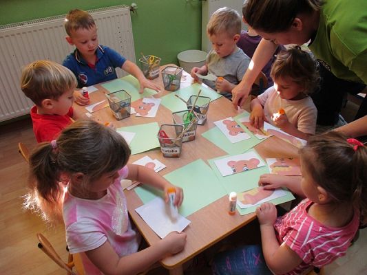 Grafika #29: Dzień Pluszowego Misia