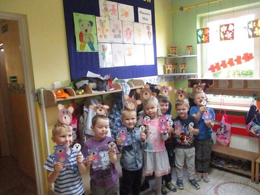 Grafika #18: Dzień Pluszowego Misia