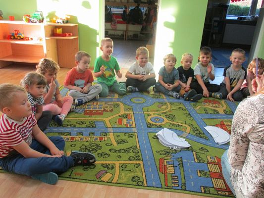  Grafika #2: Dzień Kredki