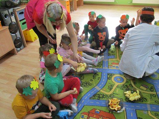  Grafika #75: Bal Jesieni