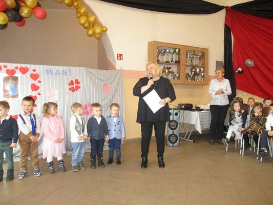 Grafika #2: Święto Babci i Dziadka