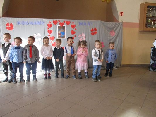 Grafika #11: Święto Babci i Dziadka