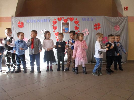 Grafika #9: Święto Babci i Dziadka