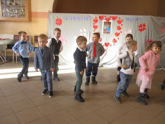 Grafika #18: Święto Babci i Dziadka