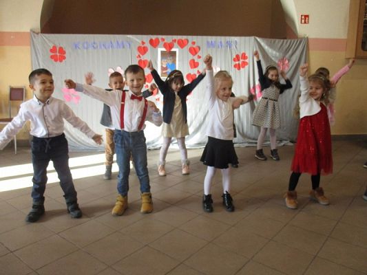 Grafika #27: Święto Babci i Dziadka